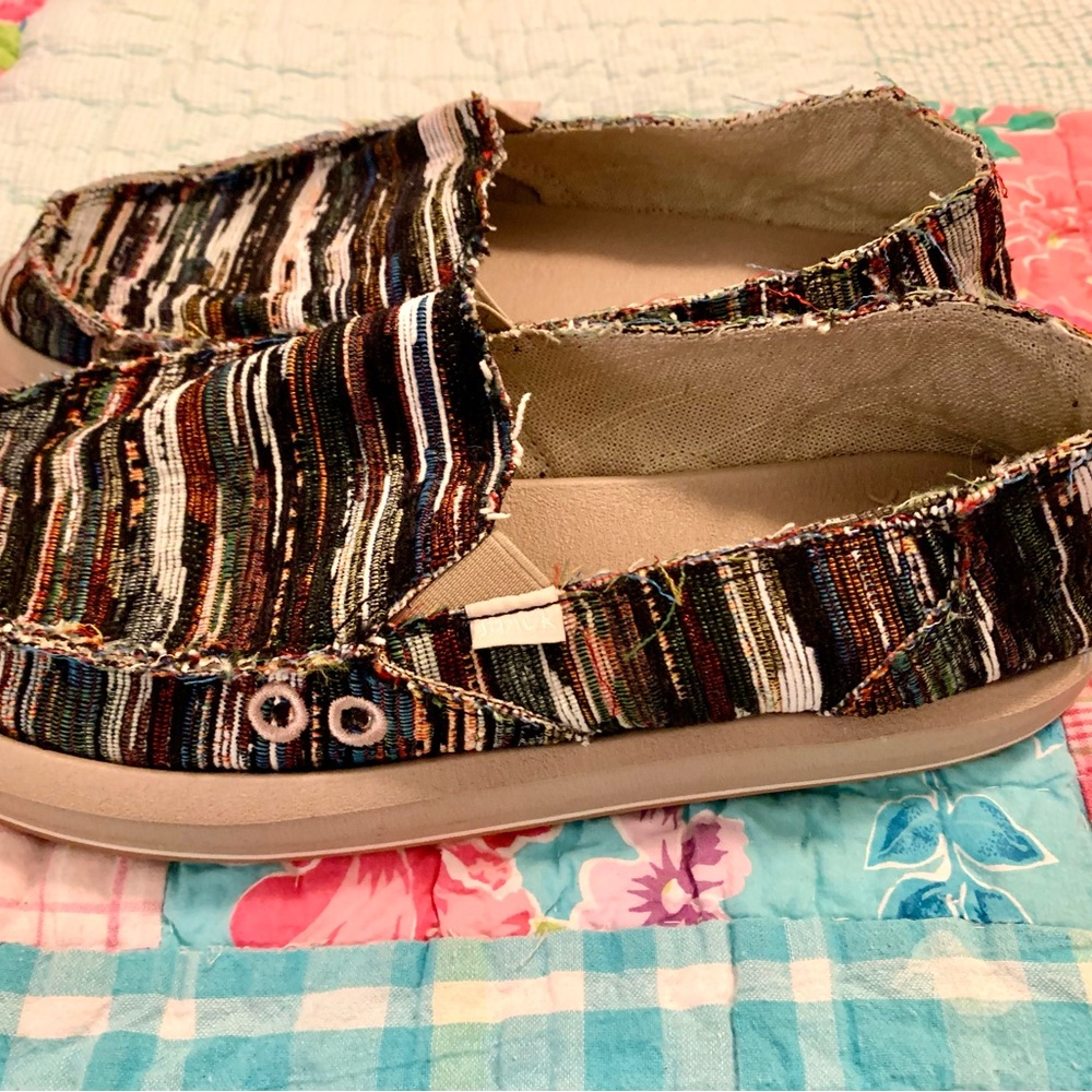 Sanuk Multicolored Tapestry Hippie Vibe Unisex Slip On Loafers size 9